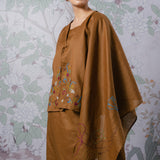 Celeste Ramie Selendang in Caramel
