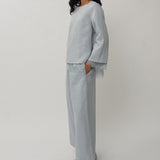 Salon Linen Top in Powder Blue